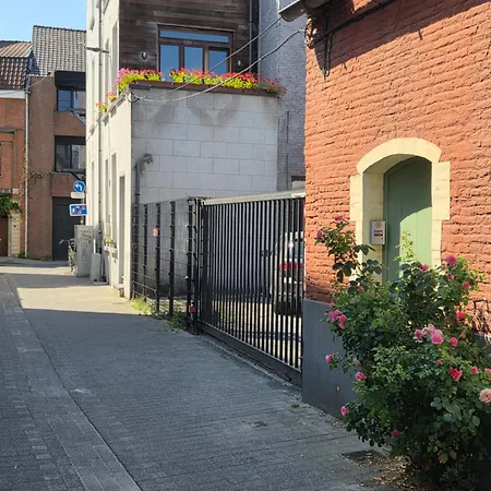 Brand - Luxury In The Of * Gent